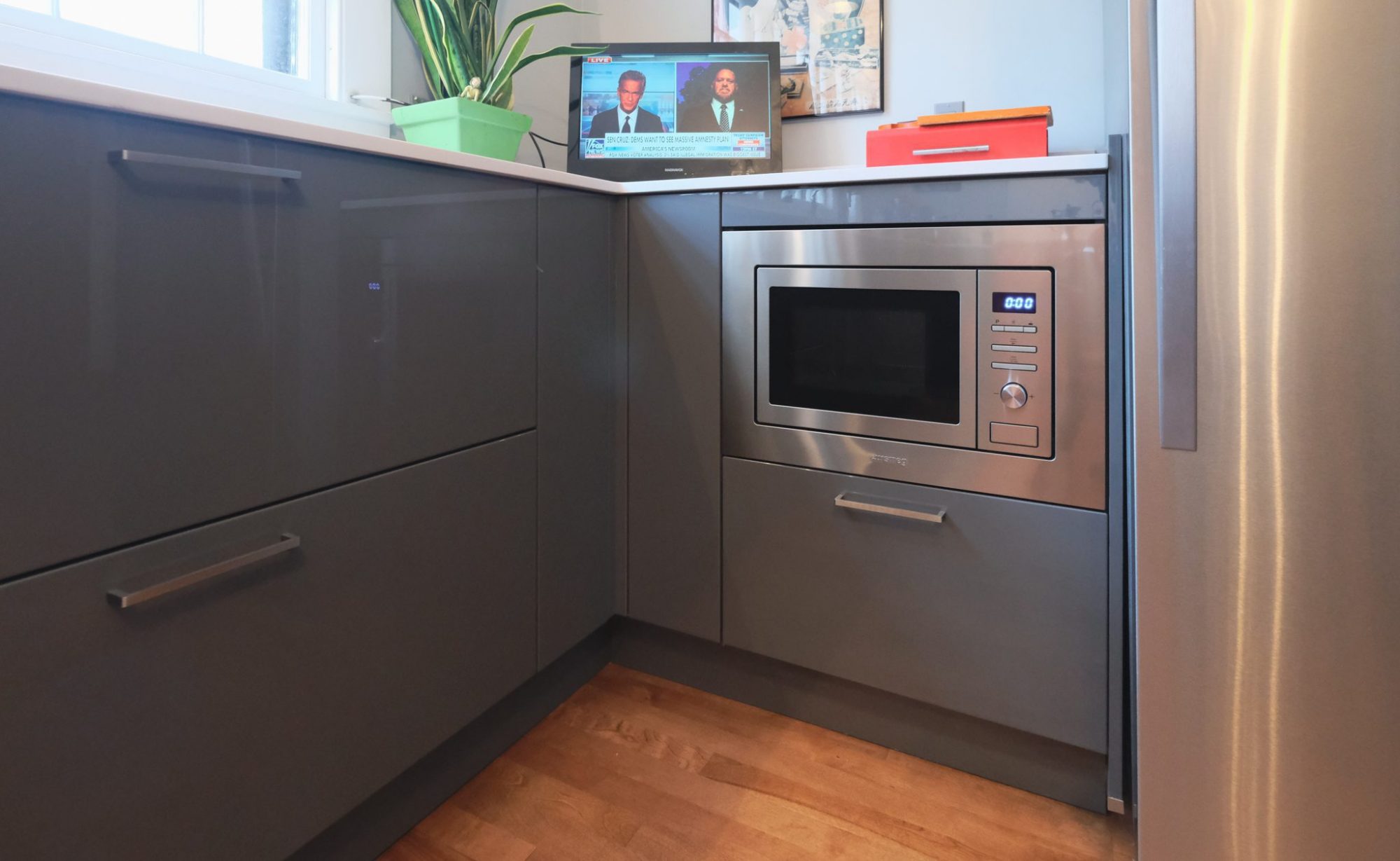 stainless steel oven in kitchen