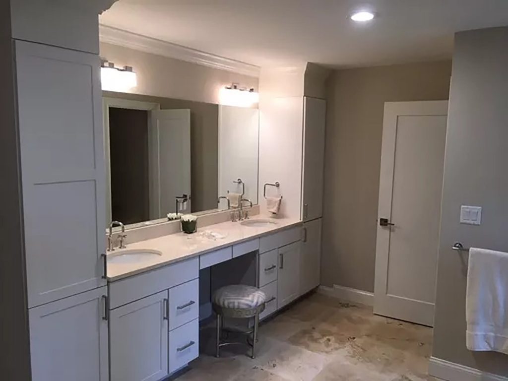 full bathroom