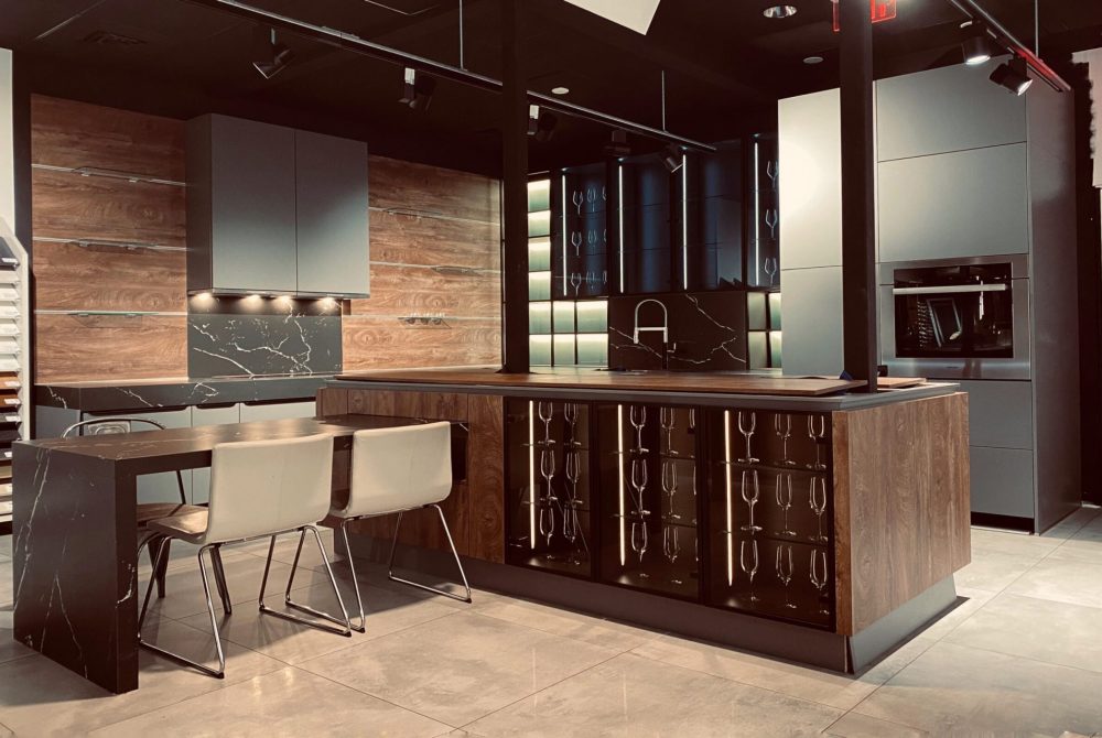 eat in kitchen