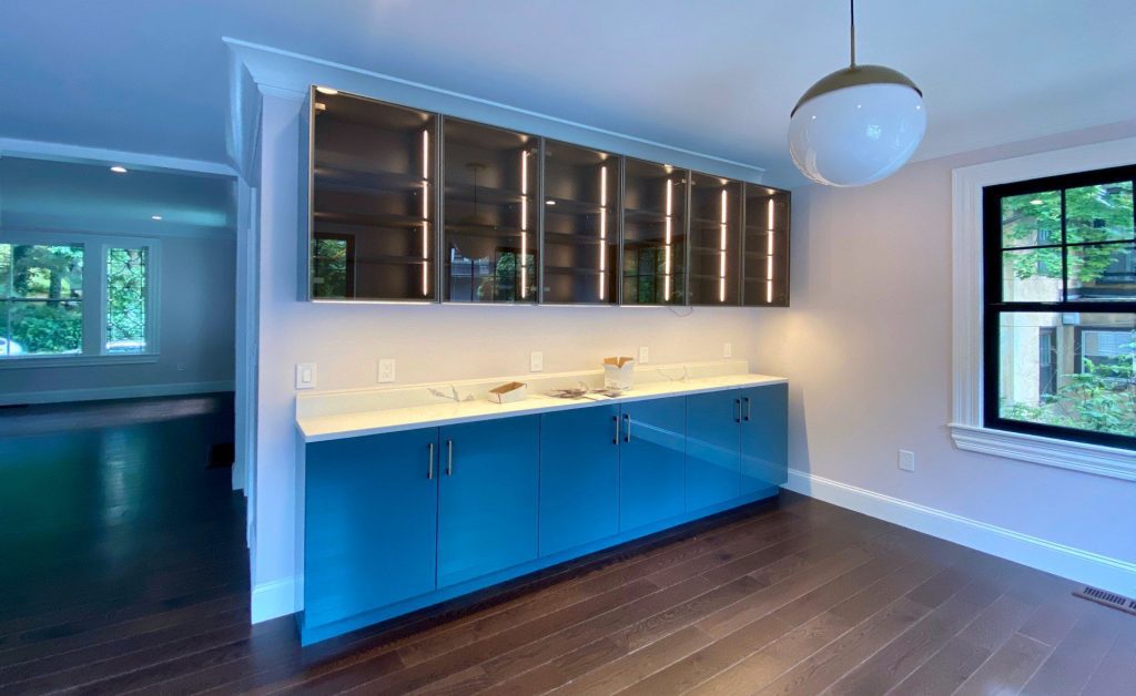kitchen cabinets with light